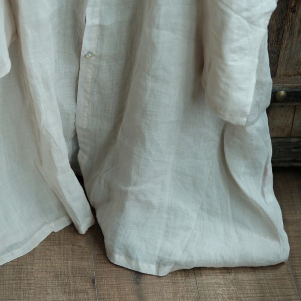 燕燕~水洗麻～寬鬆飄逸蝙蝠袖薄襯衫防曬上衣。ab196101（這件非常寬鬆喔） 