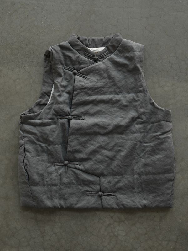 燕燕~棉麻商品~銅氨絨材質立領壓條夾棉背心 +長裙  ab2141201 