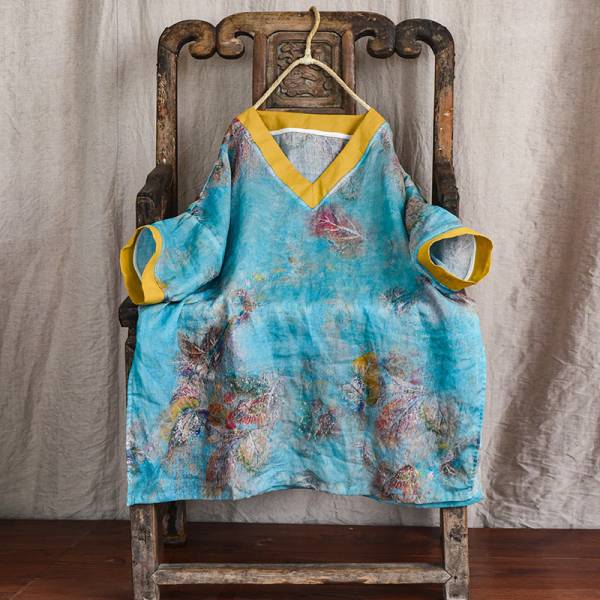 燕燕~棉麻商品 夏款V領 數碼印花苧麻文藝休閒上衣  （寬鬆版型） 