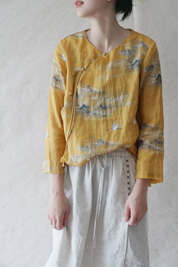 燕燕~棉麻商品~苧麻材質飄帶印花斜襟襯衫雙層上衣 長袖棉麻衫 1-2284 