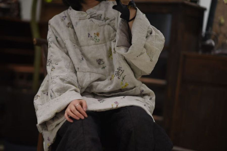 燕燕~秋季新款 亞麻印花偏襟復古盤扣套頭中長袍上衣 abFZ100201  (此件商品不退換） 