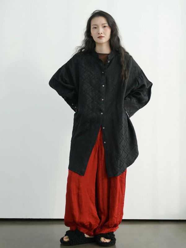 燕燕~早春款～新中式簡約提花襯衫 復古立領寬鬆蝙蝠袖長上衣 ab2503401 