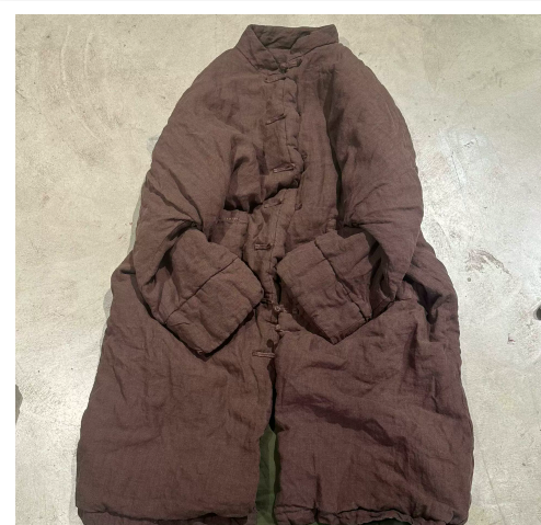 燕燕~秋冬新款 亞麻文藝復古對襟盤扣立領夾棉落肩棉袍外套 