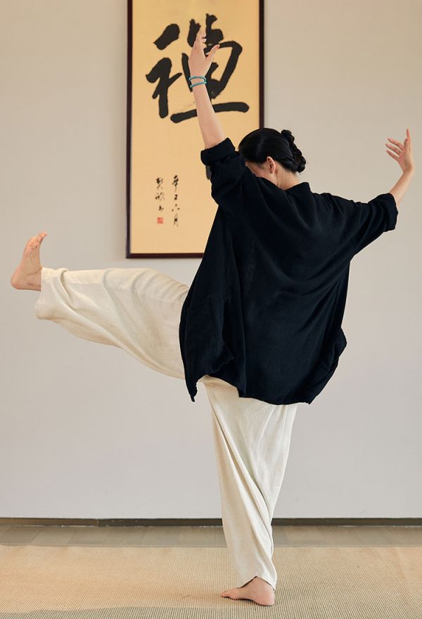 燕燕～亞麻砂洗柔軟上衣襯衫＋長褲 套裝 (一套 1160元） 