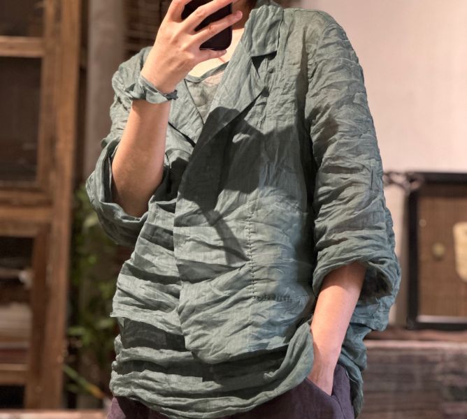 燕燕. 苧麻 文藝復古純色寬鬆短款西裝外套 