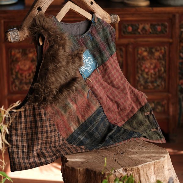 燕燕~純手工老布拼貼小眾氛圍感老布拼皮草夾棉背心 ab226401 (此件不退換） 