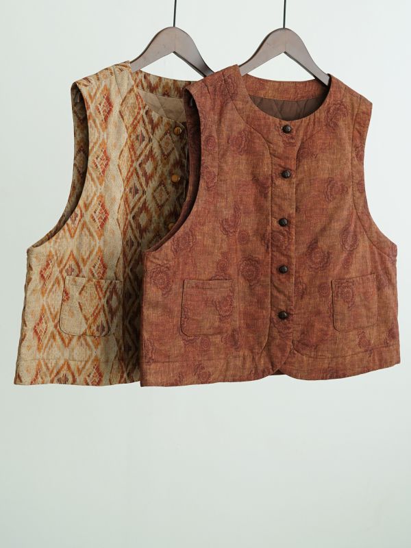 燕燕~數位印花對襟夾棉磨毛懷舊混搭純棉加厚背心  abM2532301（可加購長裙搭成一套） 