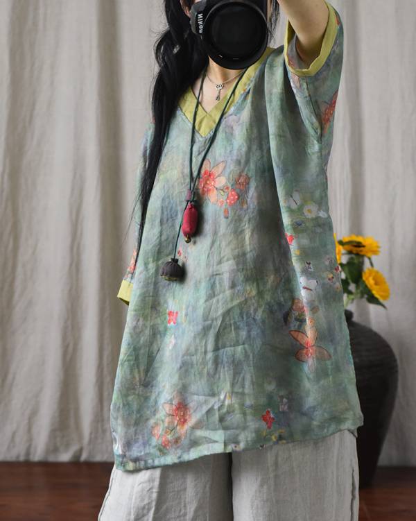 燕燕~棉麻商品 夏款V領 數碼印花苧麻文藝休閒上衣  （寬鬆版型） 