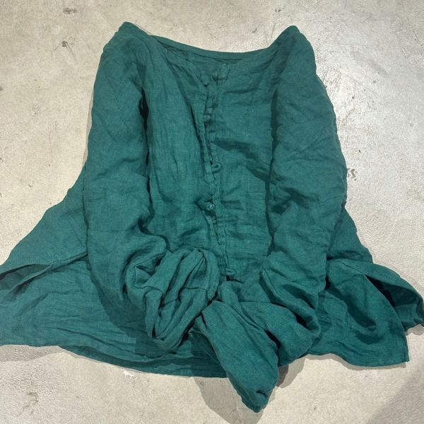 燕燕. 亞麻。全新休閒文藝風手工扣開衫外套 