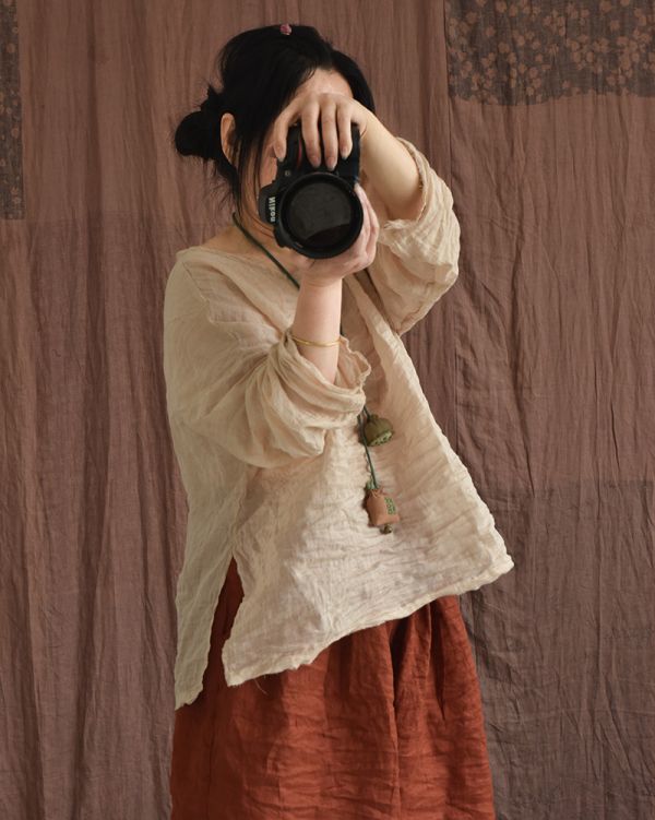 燕燕. 春夏款 輕薄苧麻  圓領毛邊套頭小衫  高開叉寬鬆文藝襯衫上衣 長袖棉麻衫 