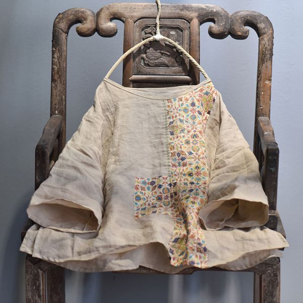 燕~棉麻商品~苧麻材質 復古撞色拼布中袖手工繡線上衣 T恤  短袖棉麻衫 