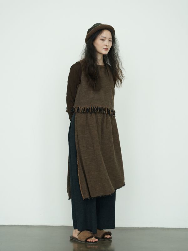 燕燕~秋冬款！復古色織棉麻個性毛邊 流蘇背心 ab2435501 