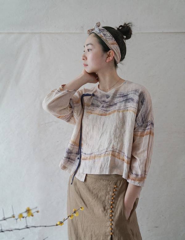 燕燕~棉麻商品~復古水墨印花款 亞麻襯衫 長袖棉麻衫 不規則飄帶上衣 ab2104501 