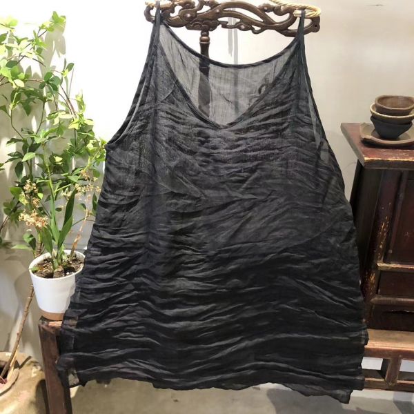 燕燕～春夏款。文藝休閒純色中長款內搭吊帶背心上衣 