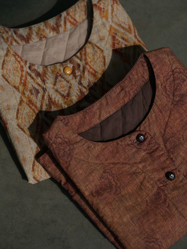 燕燕~數位印花對襟夾棉磨毛懷舊混搭純棉加厚背心  abM2532301（可加購長裙搭成一套） 