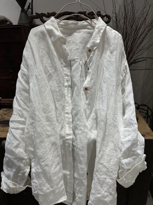 燕燕~棉麻商品~春季。亞麻  文藝復古寬鬆彩色鈕扣中長款襯衫 上衣 