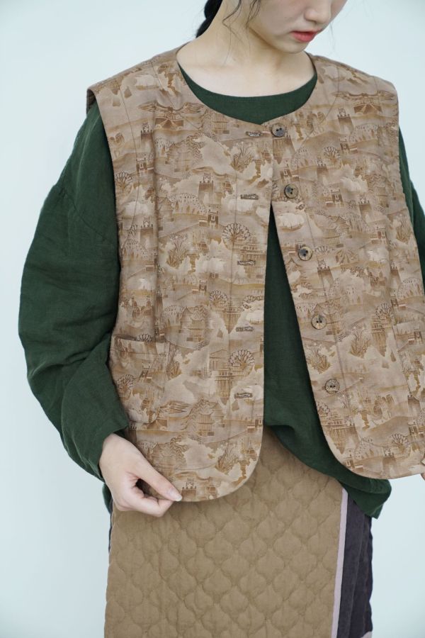 燕燕~復古藍染印花對襟夾棉 全新中式椰殼扣加厚背心 ab2531501 