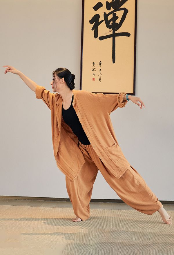 燕燕～亞麻砂洗柔軟上衣襯衫＋長褲 套裝 (一套 1160元） 