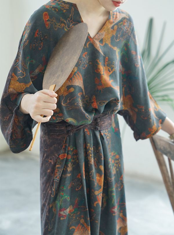 燕燕~棉麻商品~銅氨絲 東方香雲紗印花繭型長袍 寬鬆 洋裝 連身裙  ab2220001 (此款不退換） 