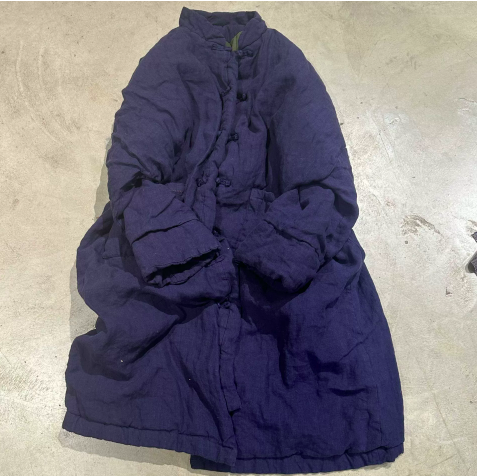 燕燕~秋冬新款 亞麻文藝復古對襟盤扣立領夾棉落肩棉袍外套 