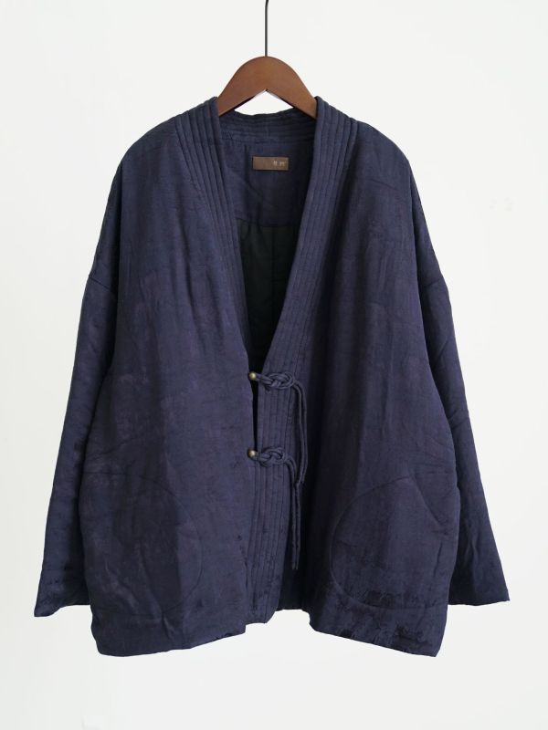 燕燕~馬年人絲提花國潮V領夾棉外套 老錢新中式琵琶扣棉衣外套 abM2533701 