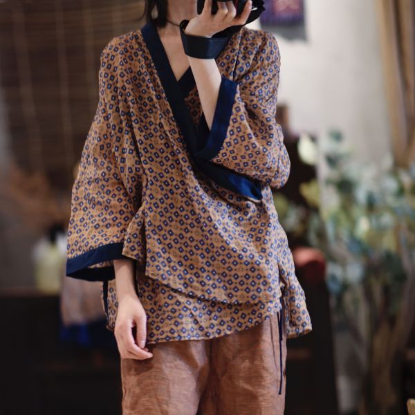 燕燕~春夏新款 苧麻材質 印花斜襟繫帶寬鬆九分袖小衫上衣 長袖棉麻衫 
