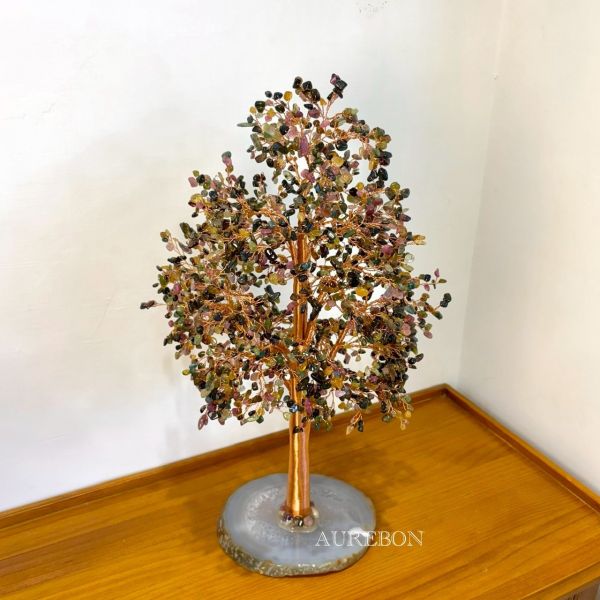 碧璽招財樹擺件｜拉斐爾健康療癒・生機回復・氣場淨化能量 碧璽招財樹, 多色碧璽, Tourmaline Tree, 拉斐爾, 治癒天使, 健康能量, 情緒療癒, 身心平衡, 能量修復, 氣場淨化, 招財樹, 家居能量, 空間療癒