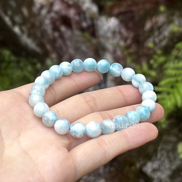 年度行運密碼526｜拉利瑪・寧靜覺醒・情緒轉化能量（全拉利瑪特製款） 拉利瑪, Larimar, 年度行運密碼, 芮隱水晶, 靈性覺醒, 情緒療癒, 寧靜能量, 水元素水晶, 冥想石, 行運水晶, 高頻能量, 拉利瑪功效, 平衡能量, 海洋之石