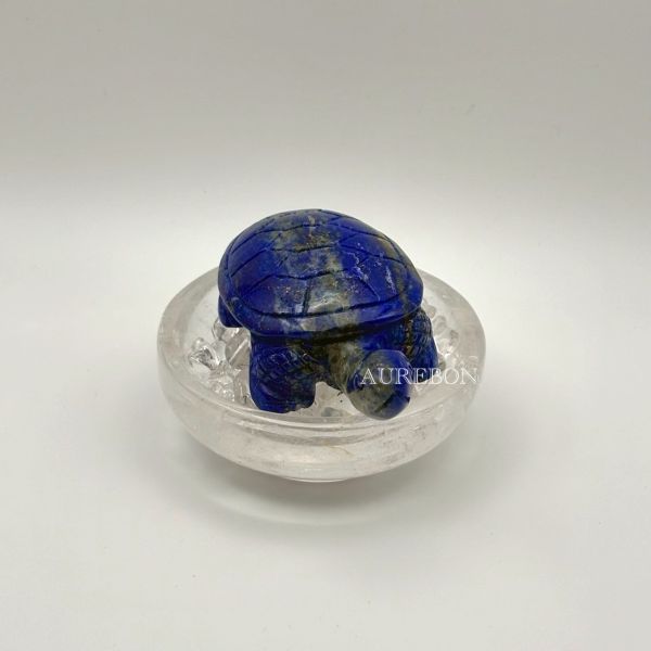 青金石烏龜（不含水晶碗）｜烏列爾智慧啟發・考運順利・專注學習能量 青金石烏龜, 青金石聚寶盆, 青金石擺件, 烏列爾天使, 大天使烏列爾, 學業運水晶, 考試幸運石, 專注力水晶, 眉心輪能量, 智慧能量石, 靈感水晶, 學習風水, 能量聚寶盆, 考運能量石