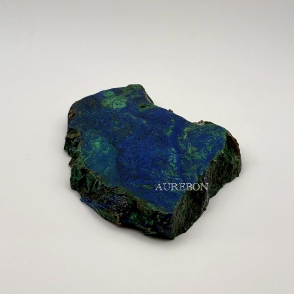 藍銅礦｜烏列爾助益學習考試・深度理解・專注與洞察力提升 藍銅礦, Azurite, 烏列爾, 學習水晶, 考試運, 專注力, 分析能力, 智慧開啟, 讀書提升, 思考清晰, 芮隱水晶