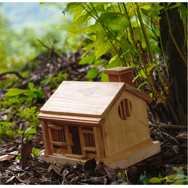 小木屋收納箱B款 存錢筒,功德箱,捐獻箱,創意收納,全手工小木屋,小木屋,木屋擺設,附鎖小木屋功德箱,全手工木製品,木頭擺設,手工木藝品,存錢箱,投幣箱,香油錢,賽錢箱,造型功德箱,造型賽錢箱,奉納箱,募款箱,創意手工木製品