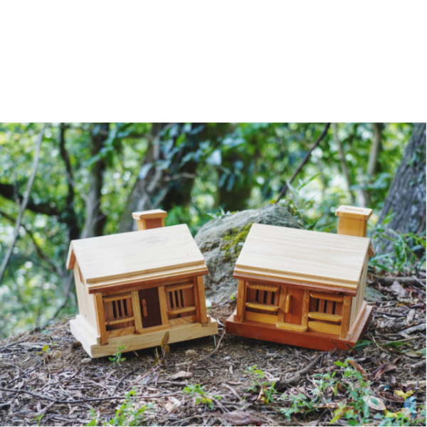 小木屋收納箱B款 存錢筒,功德箱,捐獻箱,創意收納,全手工小木屋,小木屋,木屋擺設,附鎖小木屋功德箱,全手工木製品,木頭擺設,手工木藝品,存錢箱,投幣箱,香油錢,賽錢箱,造型功德箱,造型賽錢箱,奉納箱,募款箱,創意手工木製品