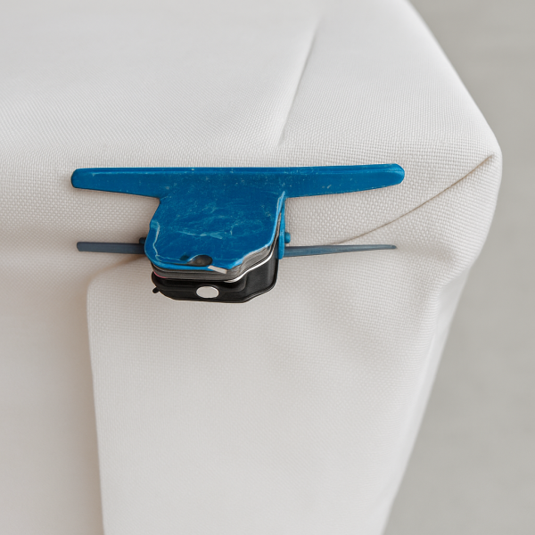 攤位整理神器｜14.5cm金屬山形夾 山形夾、市集夾子、攤位固定夾、桌布夾、強力夾具、不鏽鋼夾、攤友必備、小物吊掛夾、金屬夾、桌布整理、展架夾子、擺攤工具推薦、新手攤友器材