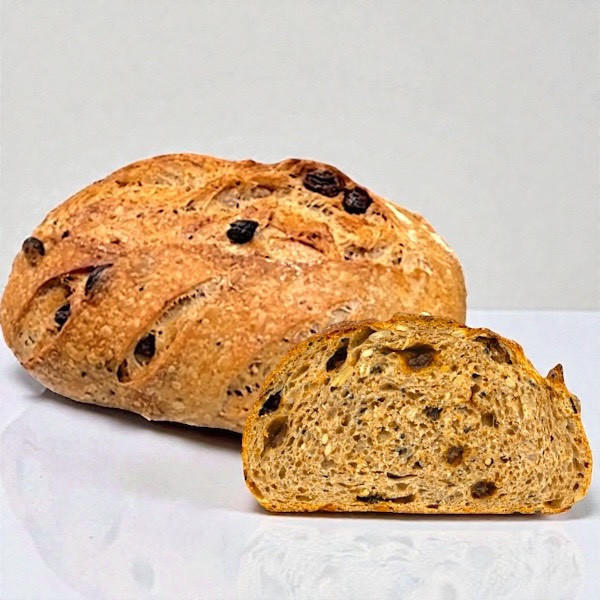 葡萄乾雜糧麵包 旭穗酸種麵包,老麵種,歐式麵包,自培天然酵母,全素,健康,酸種麵包哪裡買,酸種麵包訂購,台北酸種麵包,無添加防腐劑,低糖,葡萄乾,芝麻,無糖無油