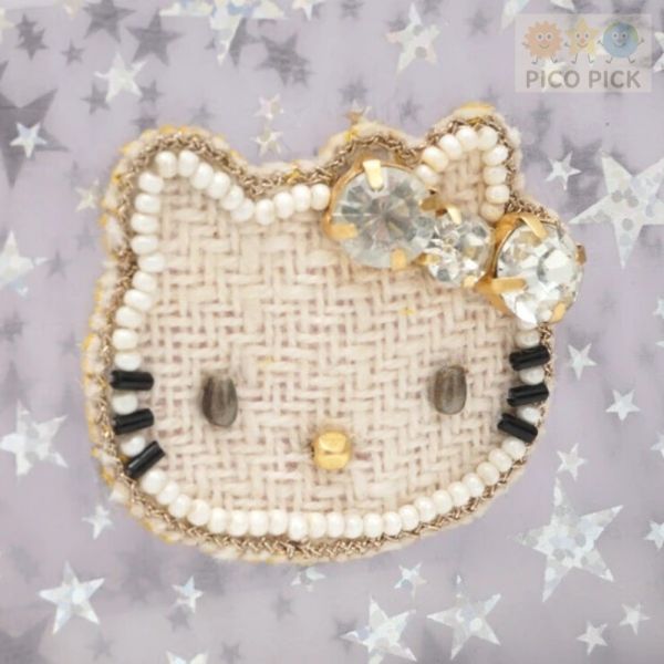 日本聯名｜Hello Kitty × MAYGLOBE 星空亮片透明化妝收納包 