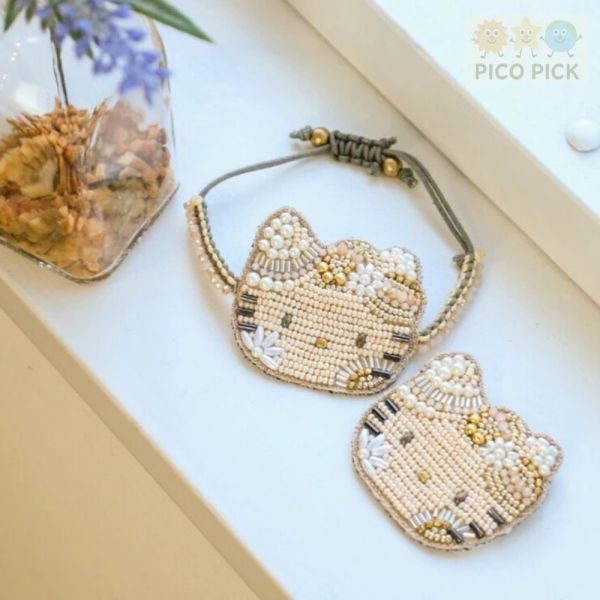 日本手工精緻珠繡｜Hello Kitty × MAYGLOBE 品牌聯名（手環／胸針） 