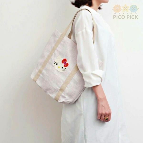 日本直送 Hello Kitty × MAYGLOBE 手工刺繡托特包｜大容量手提袋｜購物袋 Hello Kitty 托特包｜Hello Kitty 手提袋｜Hello Kitty 購物袋｜Sanrio正版｜MAYGLOBE 聯名｜大容量手提包
