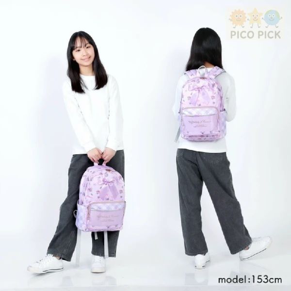 【日本直送 正版】Sanrio 角色印花蝴蝶結格紋後背包｜A4收納｜Sanrio後背包、可愛學生書包 