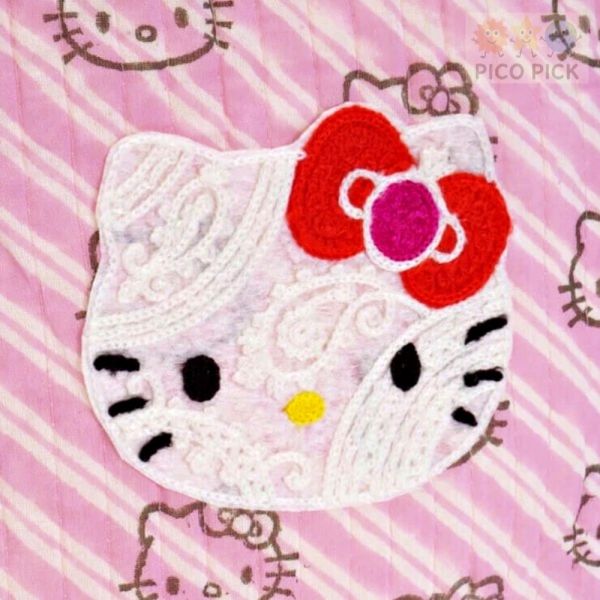 日本直送 Hello Kitty × MAYGLOBE 聯名手工印花流蘇托特包｜粉色條紋貓臉刺繡｜肩背包｜環保袋 Hello Kitty 托特包、Hello Kitty 聯名包、MAYGLOBE 包包、手工印花包、木版印花托特包、流蘇肩背包、日本直送包包、Hello Kitty 環保袋