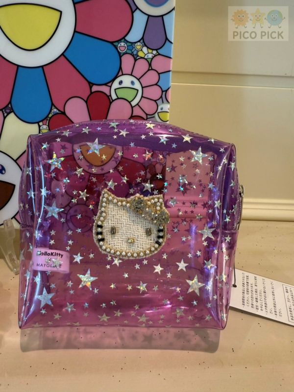 日本聯名｜Hello Kitty × MAYGLOBE 星空亮片透明化妝收納包 