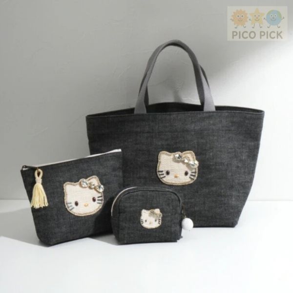 日本直送｜Hello Kitty × MAYGLOBE 品牌聯名手工刺繡包款（收納包／化妝包） 