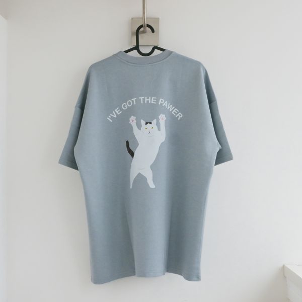 胡同能量加持 T-shirt 霧藍色 胡同, 插畫T恤, 太空棉上衣, 男女共版T恤, 手工燙印, 高磅T恤, oversize穿搭, 台灣插畫品牌, 質感上衣, 插畫服飾