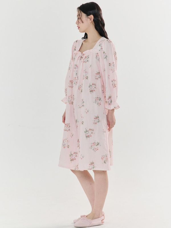 BALCONY 柔軟親膚雙層棉紗長袖睡裙 粉色 