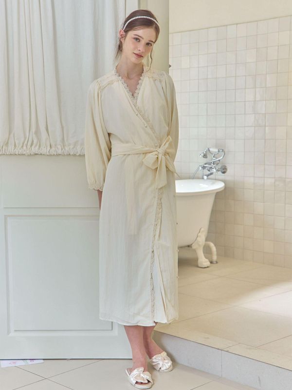 LUNALUZ 霧光蕾絲古典家居睡袍 