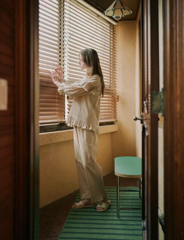 ULLALA 米色晨曦格調睡衣套裝 