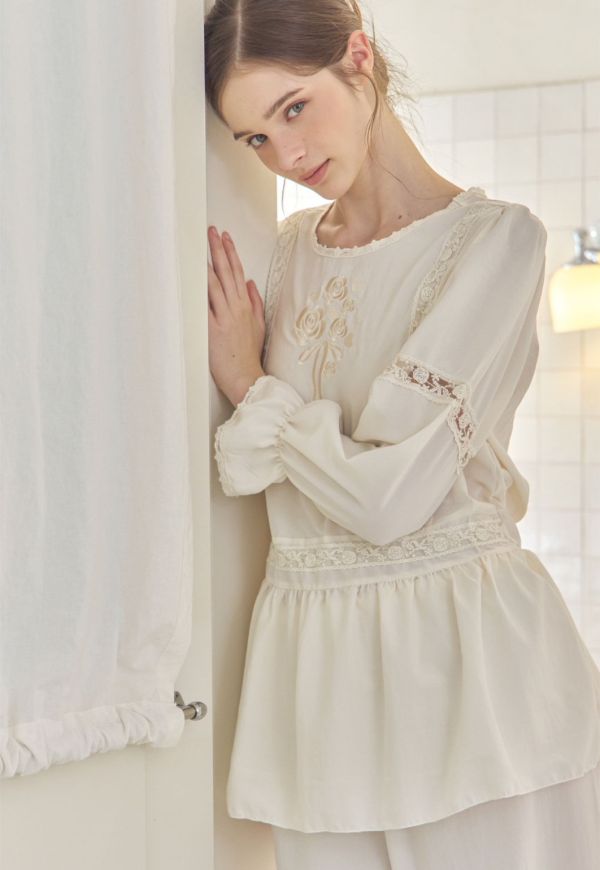 LUNALUZ 米白玫瑰刺繡睡衣套裝 