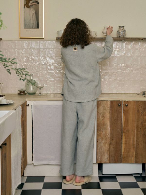 ULLALA 薄荷晨光珊瑚絨睡衣套裝 