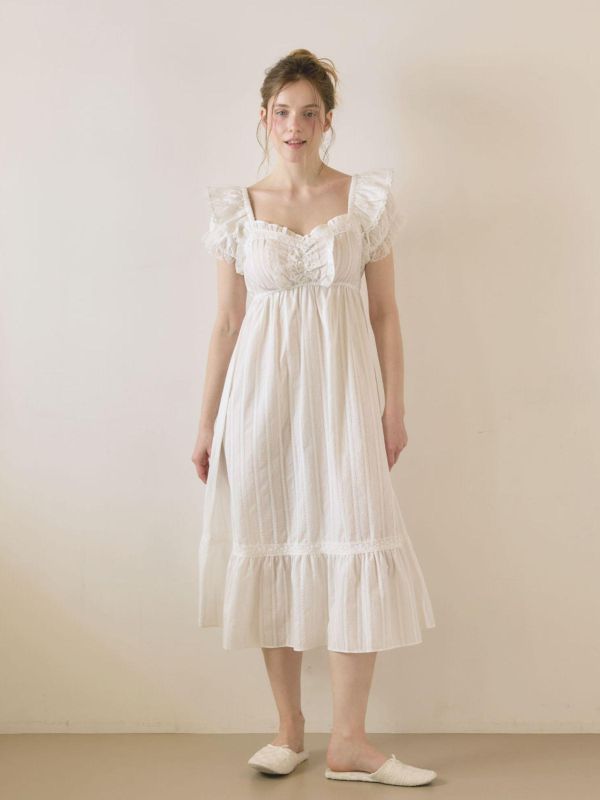 LUNALUZ 古典刺繡織紋 睡衣洋裝｜純淨白　26S 