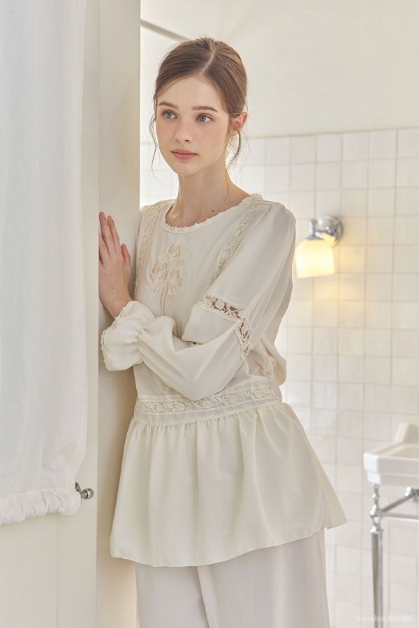 LUNALUZ 米白玫瑰刺繡睡衣套裝 