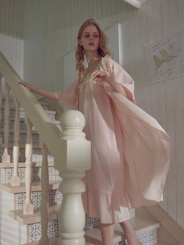 BALCONY 奢華蕾絲睡袍  80支棉 